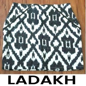 NWT South Moon Under "LADAKH" Gray/Multi Skirt